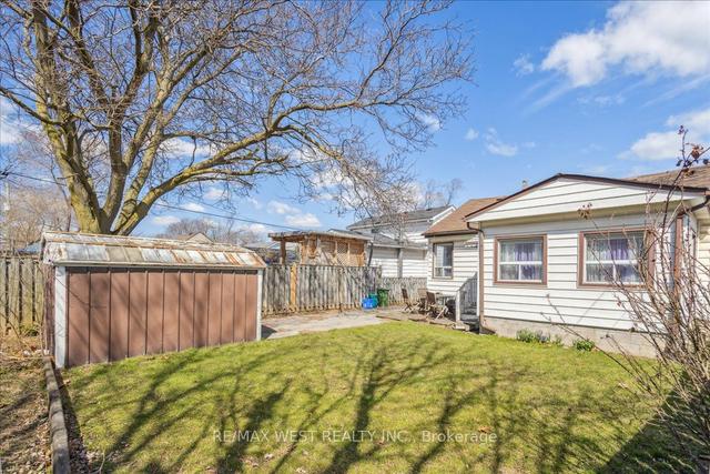 48 Goggin Ave, House detached with 2 bedrooms, 1 bathrooms and 2 parking in Hamilton ON | Image 10