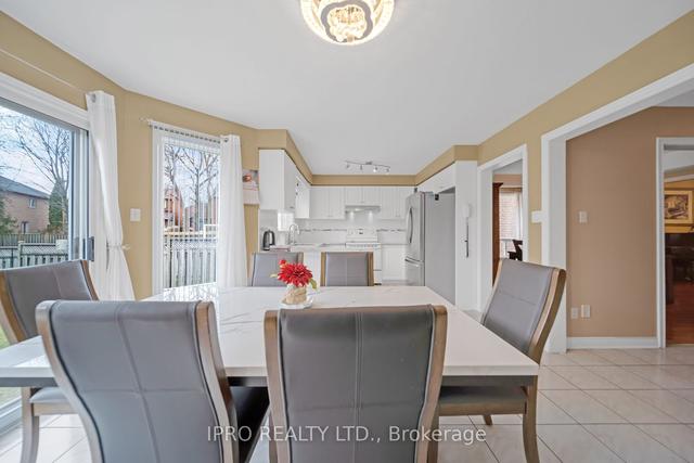 51 Tipton Cres, House detached with 5 bedrooms, 4 bathrooms and 6 parking in Ajax ON | Image 3
