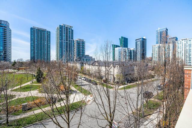 1139 - 5 Everson Dr, Townhouse with 2 bedrooms, 2 bathrooms and 1 parking in Toronto ON | Image 13
