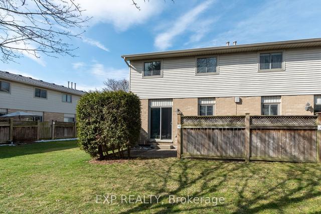 4 - 141 Condor Crt, Townhouse with 3 bedrooms, 2 bathrooms and 2 parking in London ON | Image 29
