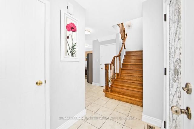 45 Letty Ave, House detached with 3 bedrooms, 3 bathrooms and 4 parking in Brampton ON | Image 17