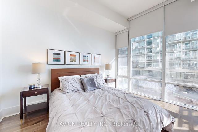 308 - 29 Queens Quay E, Condo with 1 bedrooms, 2 bathrooms and 1 parking in Toronto ON | Image 8