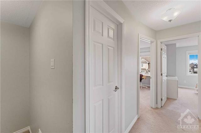 41 Maroma Street, Townhouse with 3 bedrooms, 2 bathrooms and 3 parking in Ottawa ON | Image 16