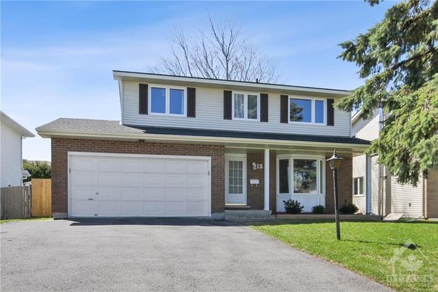 15 Canbury Crescent, House detached with 4 bedrooms, 4 bathrooms and 4 parking in Ottawa ON | Image 1