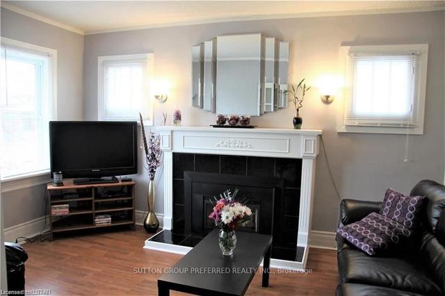 360 Oakland Ave, House detached with 3 bedrooms, 2 bathrooms and 2 parking in London ON | Image 16
