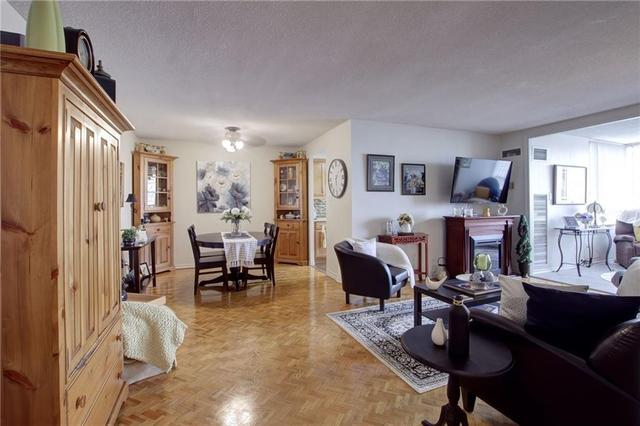 908 - 5 Lisa Drive, Condo with 3 bedrooms, 2 bathrooms and null parking in Brampton ON | Image 6