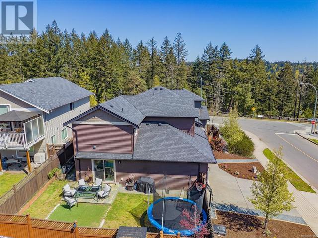 2000 Swordfern Rd, House detached with 3 bedrooms, 3 bathrooms and 2 parking in Nanaimo BC | Image 81