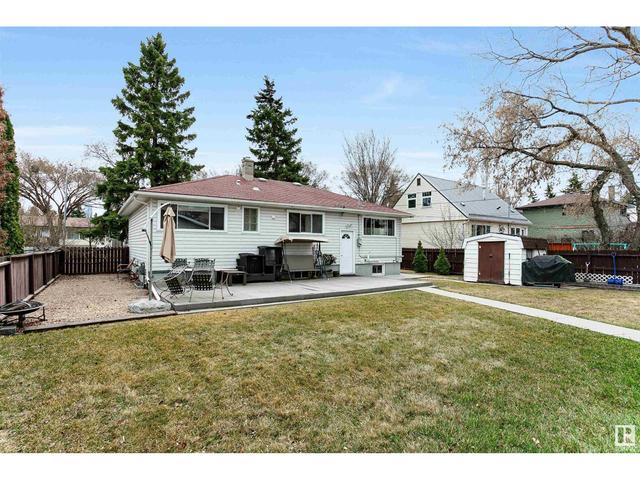 11430 Tower Rd Nw, House detached with 5 bedrooms, 2 bathrooms and 6 parking in Edmonton AB | Image 42