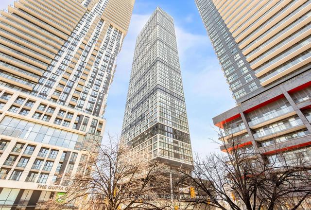709 - 181 Dundas St E, Condo with 1 bedrooms, 1 bathrooms and 0 parking in Toronto ON | Image 1