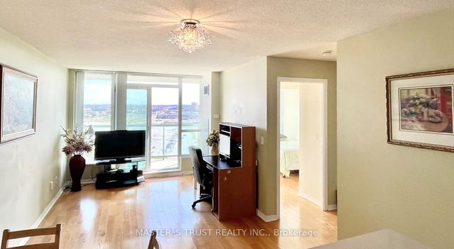 1608 - 2545 Erin Centre Blvd, Condo with 2 bedrooms, 2 bathrooms and 1 parking in Mississauga ON | Image 16