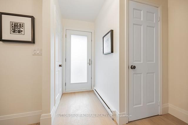 221 Beech Ave, House semidetached with 3 bedrooms, 3 bathrooms and 3 parking in Toronto ON | Image 5