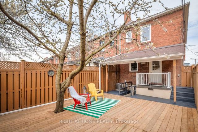 1 Eleanor Ave, House semidetached with 3 bedrooms, 2 bathrooms and 1 parking in Toronto ON | Image 21