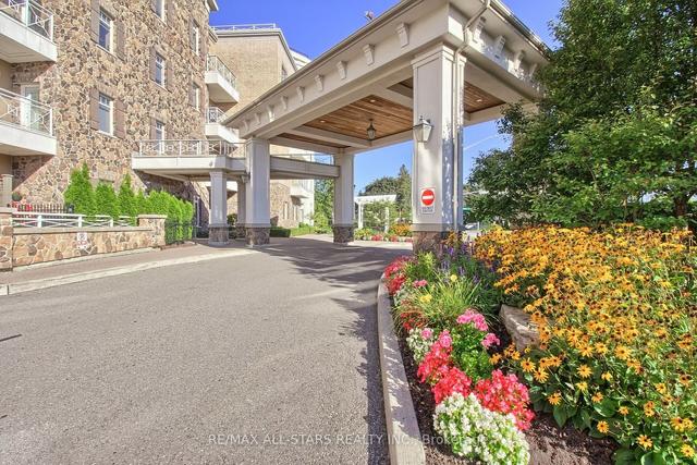 208 - 80 Burns Blvd, Condo with 2 bedrooms, 2 bathrooms and 2 parking in King ON | Image 18