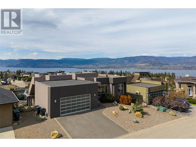 5342 Signet Crescent, House detached with 4 bedrooms, 2 bathrooms and 2 parking in Kelowna BC | Image 35