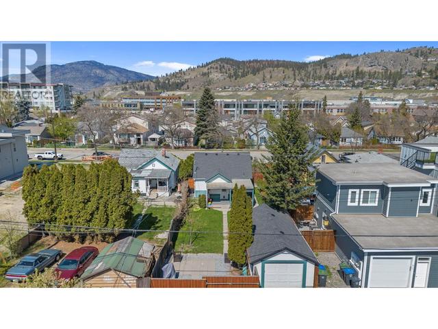 807 Coronation Avenue, House detached with 2 bedrooms, 1 bathrooms and 1 parking in Kelowna BC | Image 29