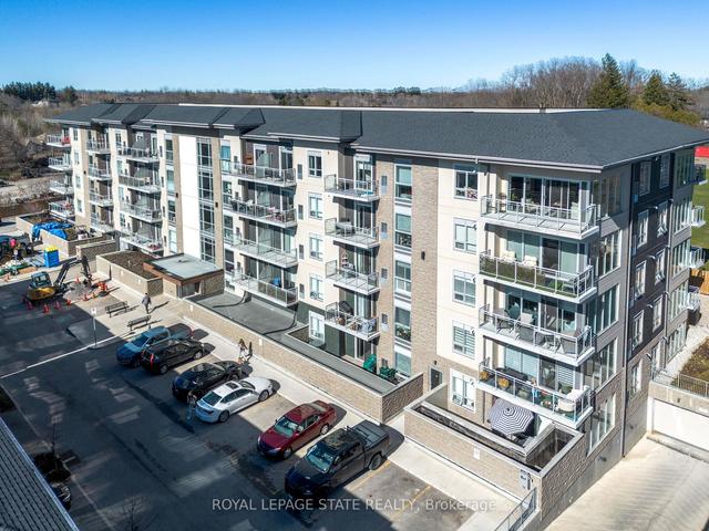 102 - 16 Markle Cres E, Condo with 1 bedrooms, 1 bathrooms and 1 parking in Hamilton ON | Image 1
