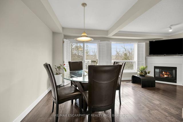 10 - 2151 Walkers Line, Townhouse with 3 bedrooms, 3 bathrooms and 2 parking in Burlington ON | Image 37