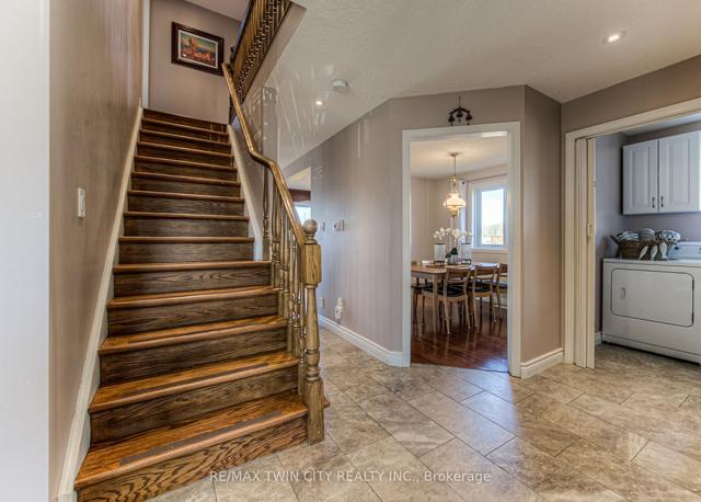 39 Pratt Pl, House detached with 4 bedrooms, 4 bathrooms and 6 parking in Cambridge ON | Image 40
