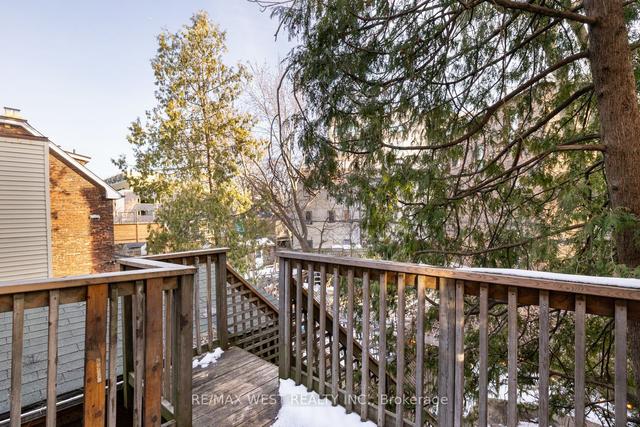 2185 Dundas St W, House attached with 3 bedrooms, 3 bathrooms and 0 parking in Toronto ON | Image 26