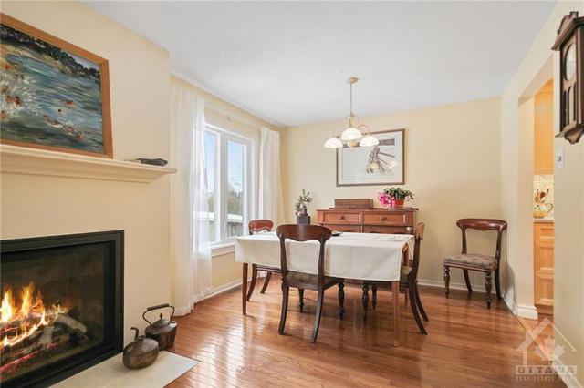 1884 Summerfields Crescent, Townhouse with 3 bedrooms, 3 bathrooms and 2 parking in Ottawa ON | Image 10