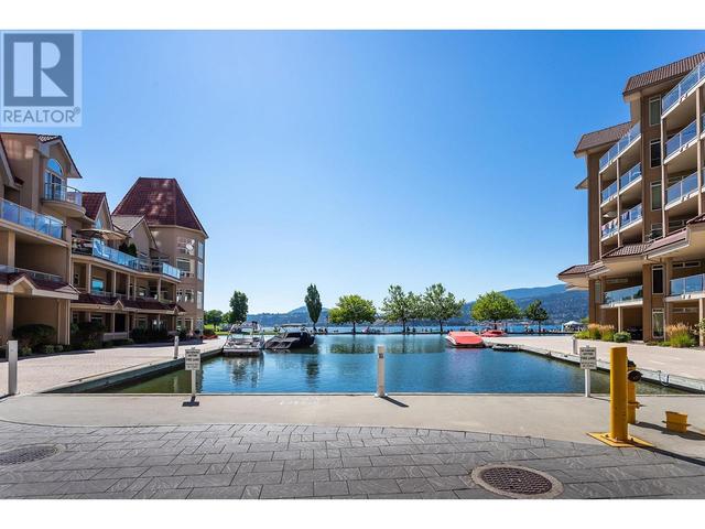 1702 - 1128 Sunset Drive, Condo with 3 bedrooms, 2 bathrooms and 2 parking in Kelowna BC | Image 25