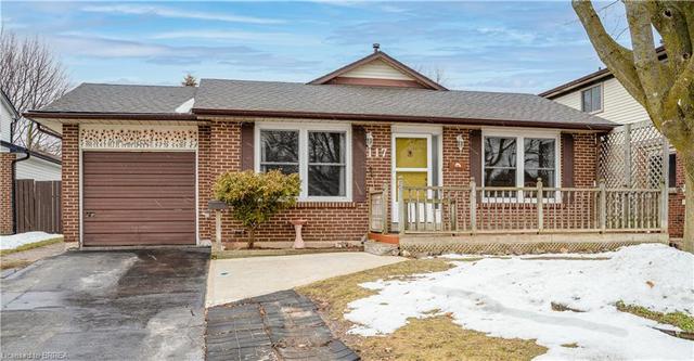 117 Cindy Avenue, House detached with 4 bedrooms, 2 bathrooms and 4 parking in Cambridge ON | Image 23