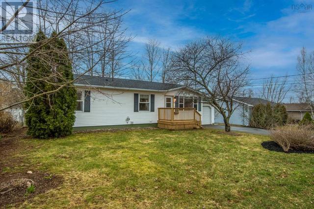 17 Sherry Avenue, House detached with 2 bedrooms, 1 bathrooms and null parking in Kentville NS | Image 2