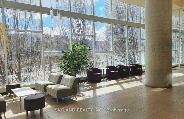 2808 - 29 Singer Crt, Condo with 1 bedrooms, 1 bathrooms and 1 parking in Toronto ON | Image 9