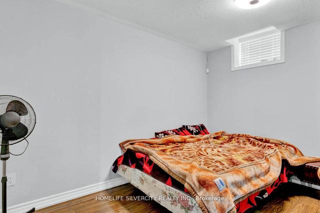 6 Small Crt, House detached with 4 bedrooms, 6 bathrooms and 8 parking in Brampton ON | Image 29