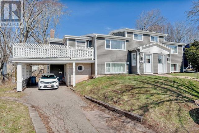 30/30a/32 Newland Crescent, House other with 0 bedrooms, 0 bathrooms and null parking in Charlottetown PE | Image 3