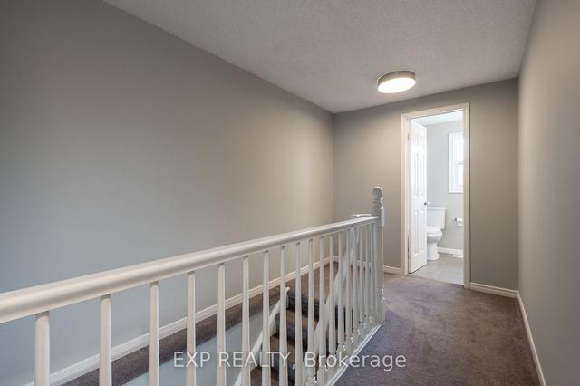 4 - 141 Condor Crt, Townhouse with 3 bedrooms, 2 bathrooms and 2 parking in London ON | Image 9