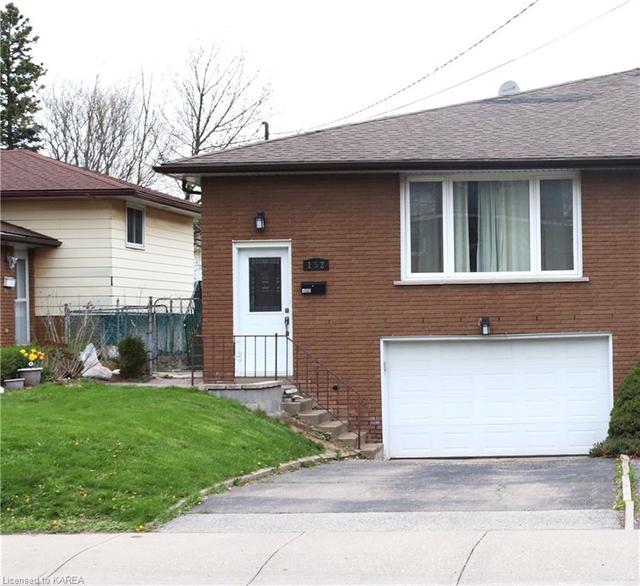 152 Bonaventure Drive, House semidetached with 3 bedrooms, 2 bathrooms and 3 parking in Hamilton ON | Image 1