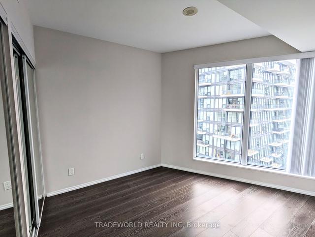 2703 - 68 Shuter St, Condo with 1 bedrooms, 1 bathrooms and 0 parking in Toronto ON | Image 2