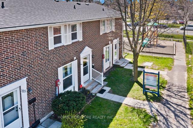 124 - 70 Cass Ave, Townhouse with 3 bedrooms, 3 bathrooms and 1 parking in Toronto ON | Image 12