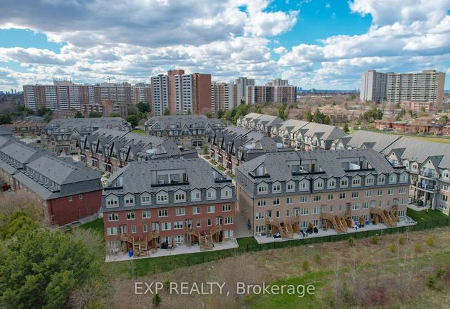 11 - 9 Eaton Park Lane, Townhouse with 2 bedrooms, 2 bathrooms and 1 parking in Toronto ON | Image 18