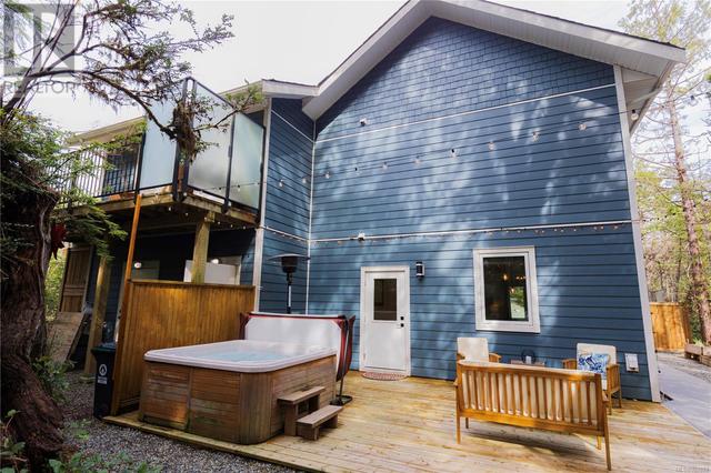 770 Rainforest Dr, House detached with 4 bedrooms, 4 bathrooms and 6 parking in Ucluelet BC | Image 72