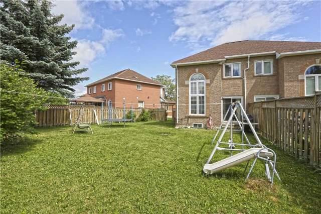 77 Clover Bloom Rd, House semidetached with 3 bedrooms, 4 bathrooms and 4 parking in Brampton ON | Image 19