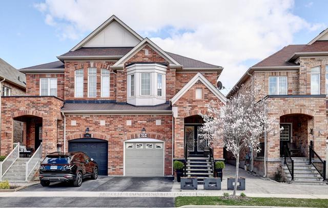 644 Lott Cres, House semidetached with 4 bedrooms, 4 bathrooms and 3 parking in Milton ON | Image 1