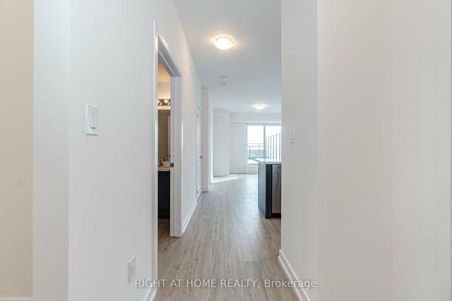 711 - 460 Dundas St E, Condo with 1 bedrooms, 1 bathrooms and 1 parking in Hamilton ON | Image 2