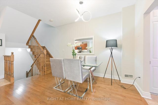 36 - 8 Brighton Pl, Townhouse with 3 bedrooms, 3 bathrooms and 2 parking in Vaughan ON | Image 3