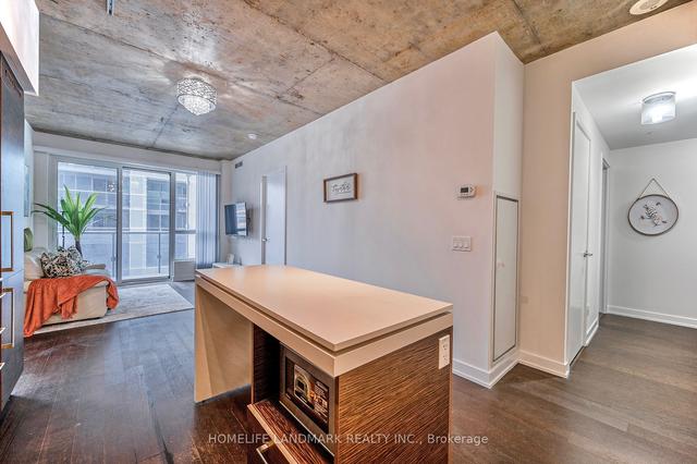 520 - 1030 King St W, Condo with 2 bedrooms, 2 bathrooms and 1 parking in Toronto ON | Image 24