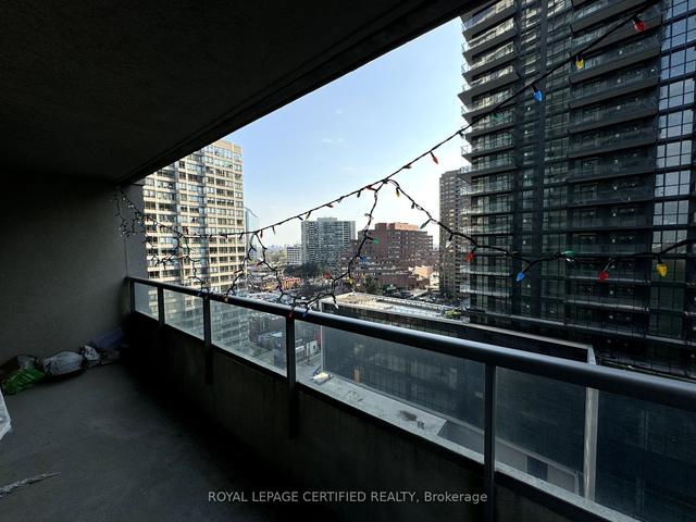 1602 - 18 Spring Garden Ave, Condo with 2 bedrooms, 2 bathrooms and 1 parking in Toronto ON | Image 18