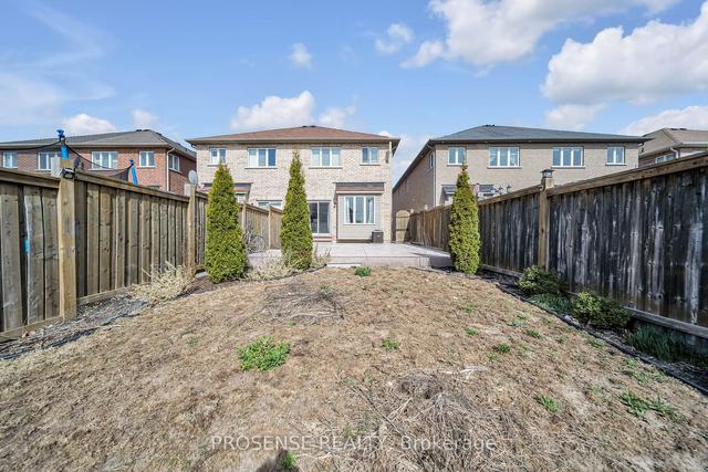 7402 Saint Barbara Blvd, House semidetached with 4 bedrooms, 4 bathrooms and 4 parking in Mississauga ON | Image 28