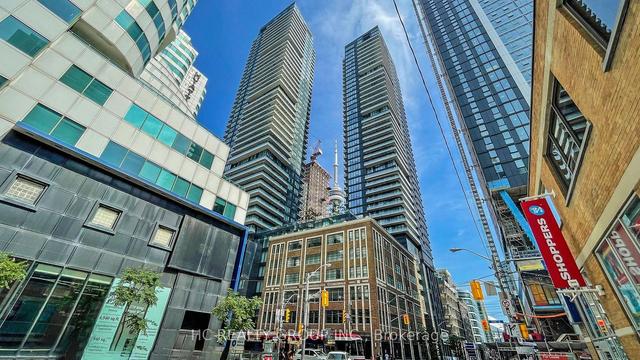 2311 - 125 Blue Jays Way, Condo with 3 bedrooms, 2 bathrooms and 1 parking in Toronto ON | Image 20