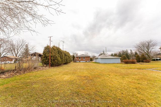 590 Glover Rd, House detached with 2 bedrooms, 1 bathrooms and 8 parking in Hamilton ON | Image 10