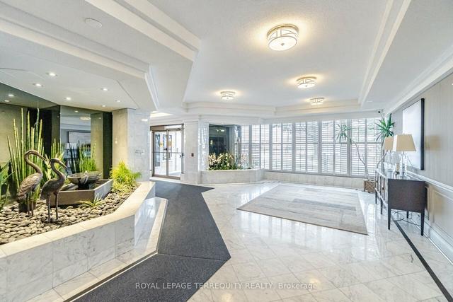 991 - 1 Greystone Walk Dr, Condo with 2 bedrooms, 1 bathrooms and 1 parking in Toronto ON | Image 14