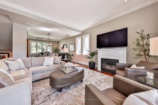 458 Bellwood Ave, House detached with 4 bedrooms, 4 bathrooms and 6 parking in Oakville ON | Image 4