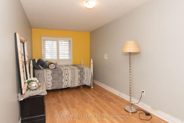 65 - 1 Gloucester Pl, Townhouse with 3 bedrooms, 4 bathrooms and 2 parking in Brampton ON | Image 13