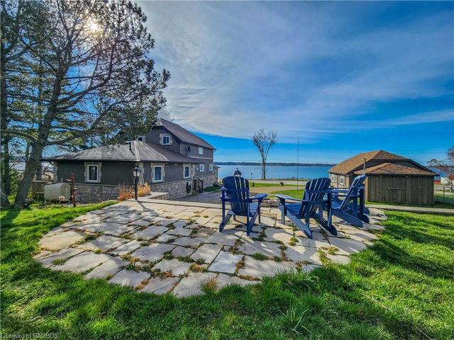 204 Bruce Rd 9, House detached with 4 bedrooms, 2 bathrooms and 11 parking in South Bruce Peninsula ON | Image 4