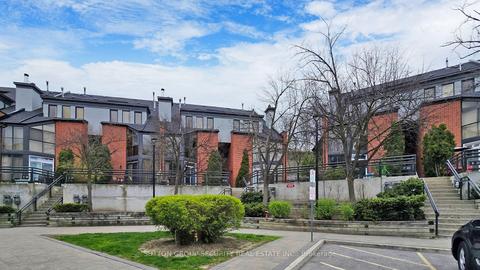 23 - 100 Arbor Lane, Townhouse with 3 bedrooms, 2 bathrooms and 2 parking in Vaughan ON | Card Image